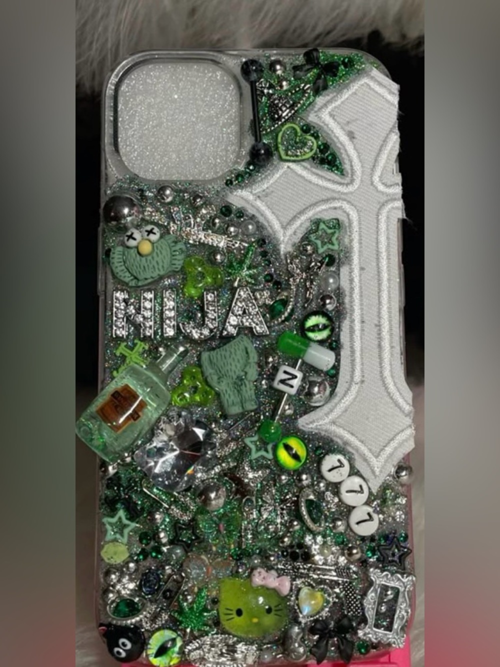 Custom junk case📱 - Picture 3 of 3